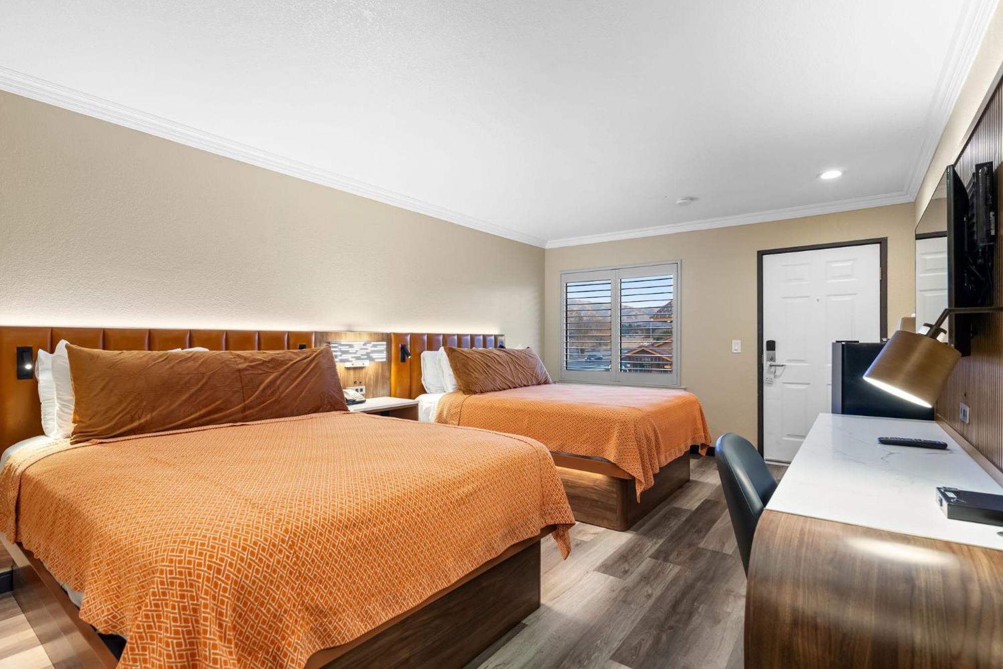 Santa Clarita Motel - Near Six Flags Magic Mountain - Valencia Eksteriør billede